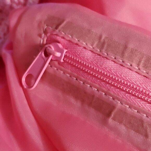 Adorable hand made pink crochet purse. Snap closure.‎ With handle. Y2K - Picture 6 of 10